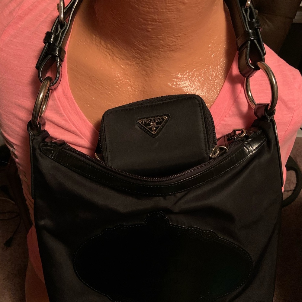 Prada nylon bag with matching wallet - Picture 8 of 8